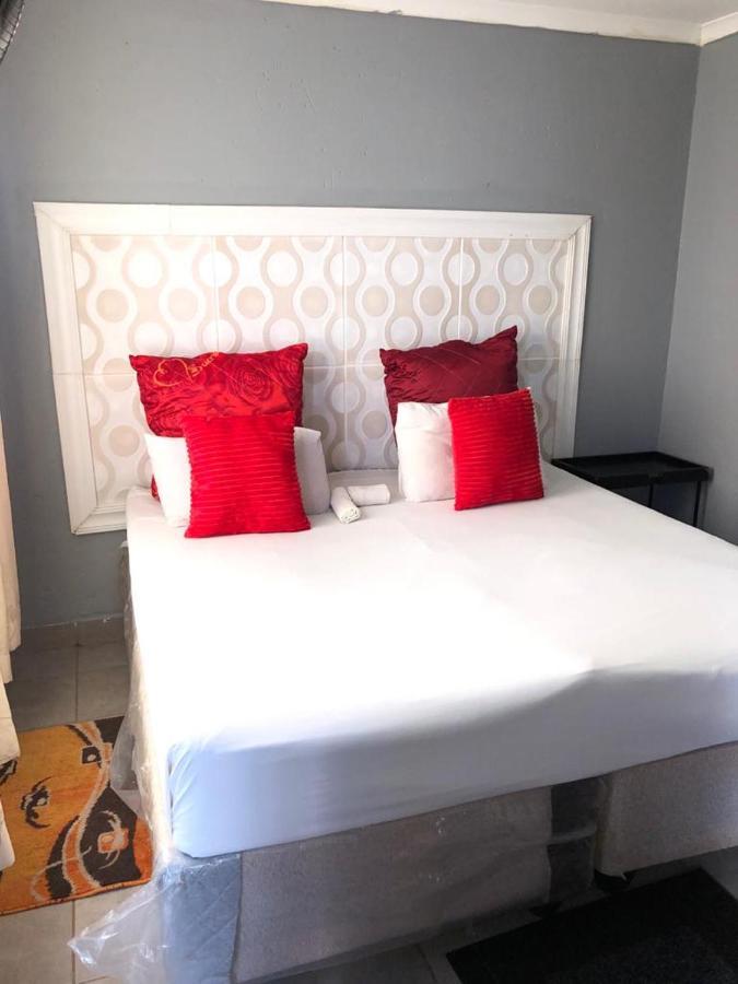Fgm Guesthouse 2 Альбертон Экстерьер фото